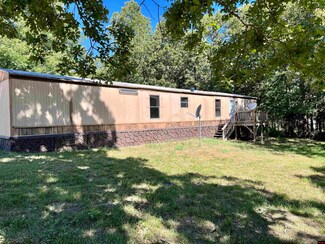 37 Farris Ln, Flippin, AR 72634