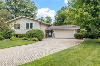 6651 Dunham Rd, Downers Grove, IL 60516