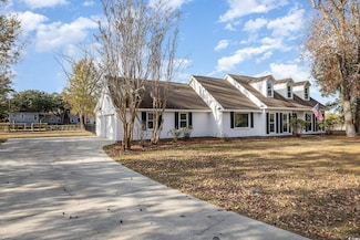 157 Swamp Fox Ln, Georgetown, SC 29440