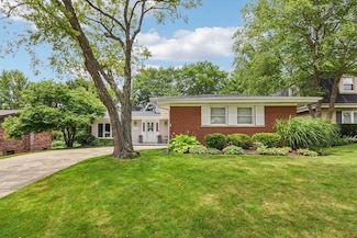 632 Huntington Ln, Schaumburg, IL 60193
