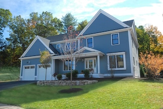 1053 Main St, Concord, MA 01742