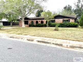 109 E Resaca Dr, Los Fresnos, TX 78566