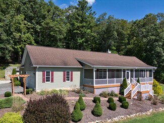 321 Cumberland Gap Rd, Newport, VA 24128