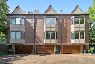 55 W Goethe St Unit 1222, Chicago, IL 60610