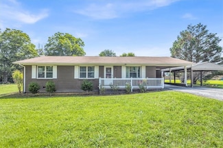 129 Green Meadow Ln NE, Calhoun, GA 30701