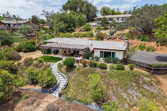 3057 Via Hermosa, Escondido, CA 92029