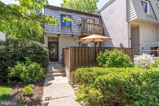 1656 Valencia Way, Reston, VA 20190