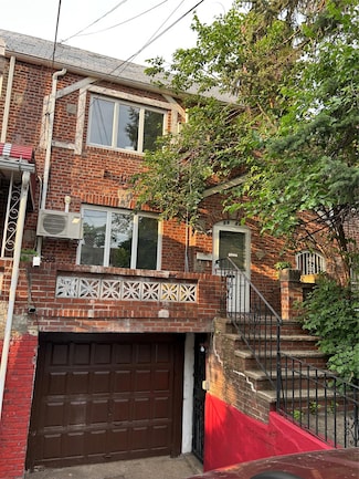 66-37 Burns St, Flushing, NY 11374
