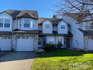 104 Orion Rd, Piscataway, NJ 08854