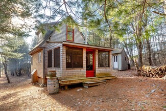 735 Wiscasset Rd, Whitefield, ME 04353
