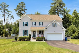 10122 Cameron Ridge Dr, Hanover, VA 23005