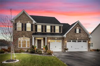 4009 Overview Dr, Canonsburg, PA 15317