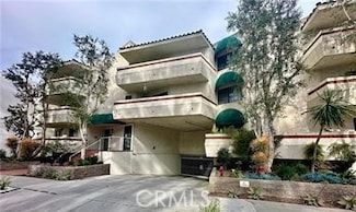 3932 N Virginia Rd Unit 204, Long Beach, CA 90807