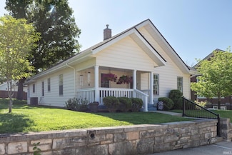 559 S Lincoln St, Bloomington, IN 47401