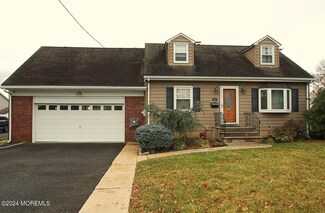 711 Monmouth Ave, Kenilworth, NJ 07033