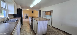 9810 U S 12, Naches, WA 98937