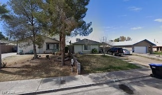 1313 Price St, Henderson, NV 89011