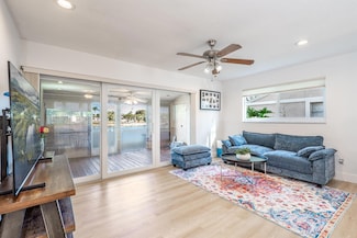 770 Banks Rd, Coconut Creek, FL 33063
