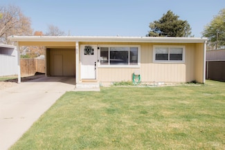 785 S 12th E, Mountain Home, ID 83647