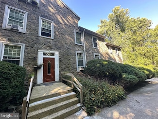 72 Park Ln Unit B-4, Glen Mills, PA 19342