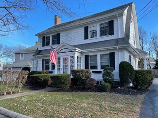 19 Brae Burn Rd, Milton, MA 02186