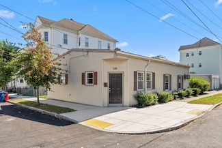 128 Clifford St, New Bedford, MA 02745