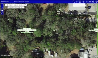 12103 Hicks Rd, Hudson, FL 34669