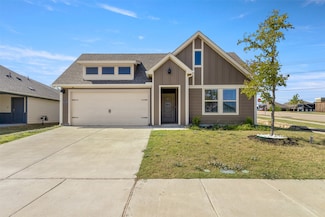 11129 Pond View Ct, Providence Village, TX 76227