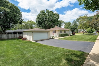 1211 Edward Ave, St. Charles, IL 60174