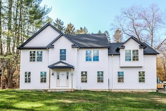 4 Delia Ln, New Milford, CT 06776