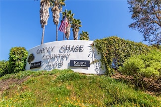 1731 Golf Club Dr, Glendale, CA 91206
