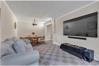 51 White Oak St Unit 2A, New Rochelle, NY 10801
