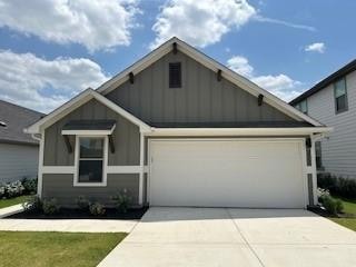 222 Spirit St, Elgin, TX 78621
