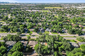 3135 Walnut Hill Ln, Dallas, TX 75229