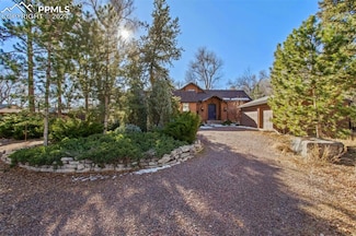 825 Oxford Ln, Colorado Springs, CO 80905