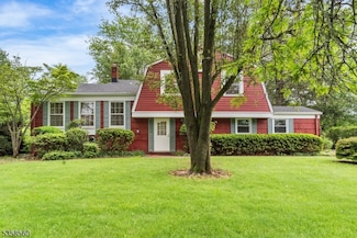 14 Sherwood Close, Hillsborough, NJ 08844