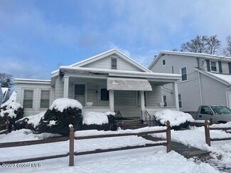 11 Hudson Ave, Colonie, NY 12205