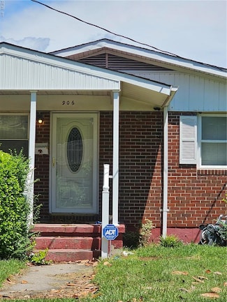 906 Roosevelt Blvd, Portsmouth, VA 23701