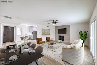 516 Donner St, Las Vegas, NV 89107
