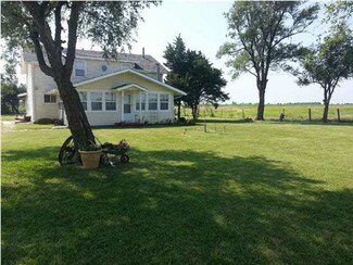 25611 W State Road 42, Viola, KS 67149