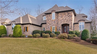 1131 Downing Creek Ct, Winston Salem, NC 27106