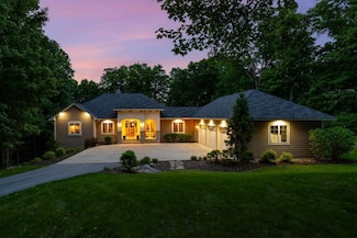 8580 Maple View Dr, Cologne, MN 55322