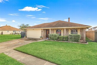 12911 Parlange Ct, New Orleans, LA 70128