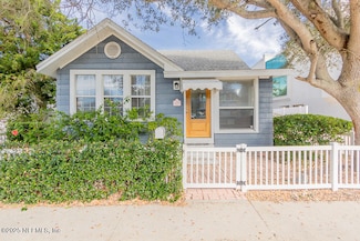 214 Hopkins St, Neptune Beach, FL 32266