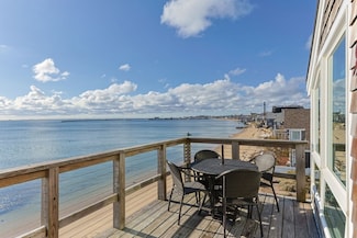 535 Commercial St Unit 2, Provincetown, MA 02657