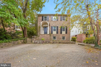 6871 Churchill Rd, McLean, VA 22101