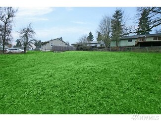 1015 Morris St, Bremerton, WA 98310