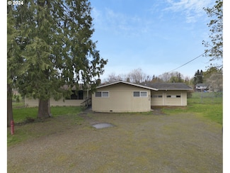 5039 SE Chase Rd, Gresham, OR 97080