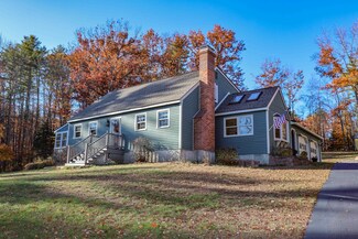 944 Pine St, Contoocook, NH 03229