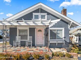 44 Oakwood Ave, West Long Branch, NJ 07764